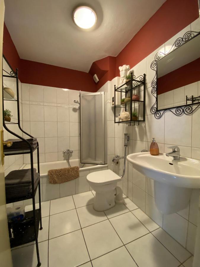 großzügige Monteurwohnung Essen Exterior foto